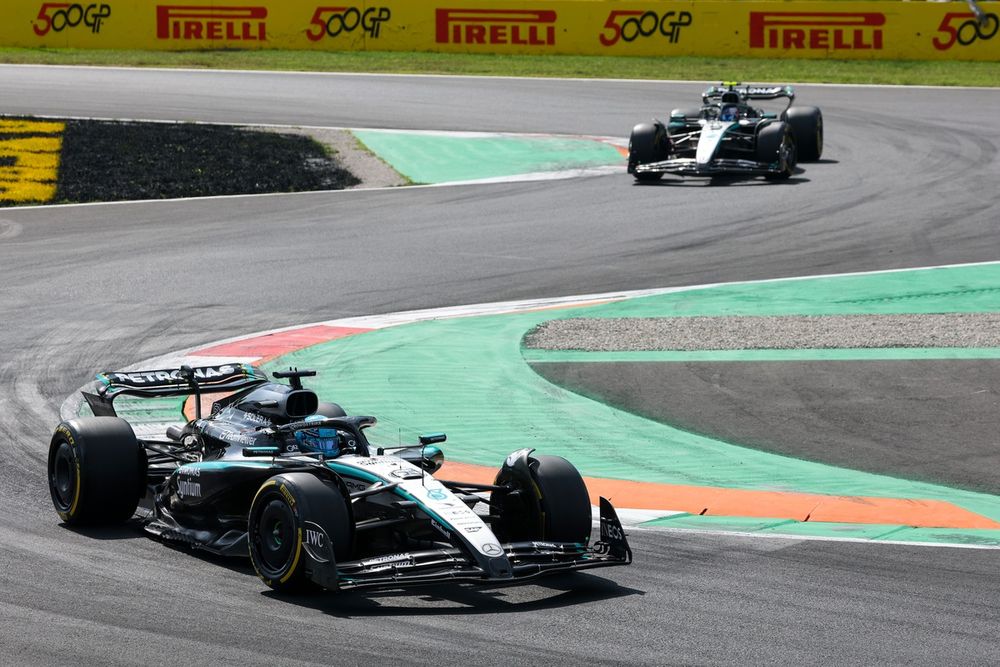 George Russell moest op Monza genoegen nemen met P5, tussen de Ferrari's.