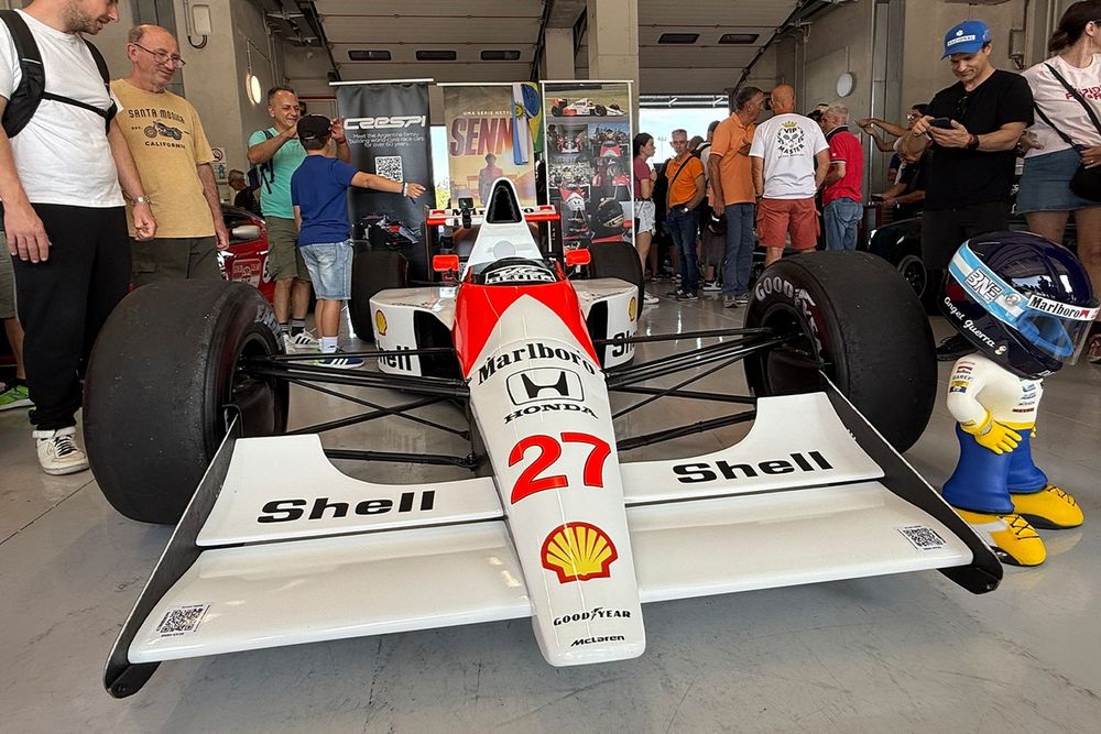 Un McLaren realizado por Crespi para la serie