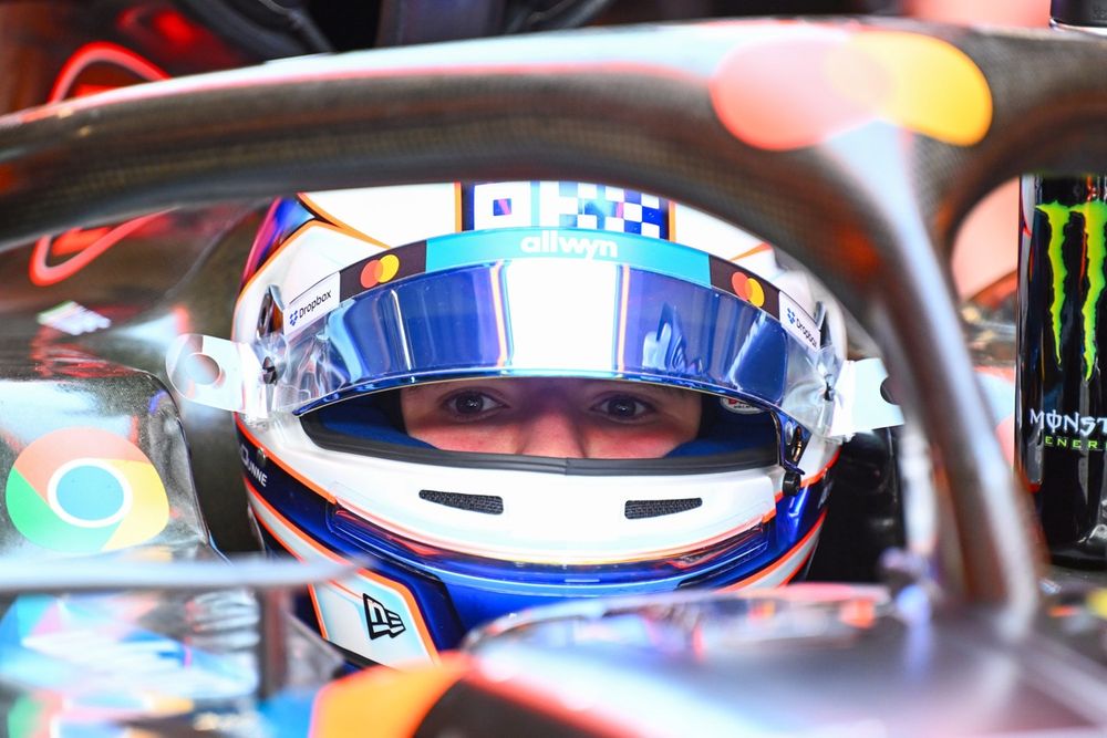 Alex Dunne, McLaren