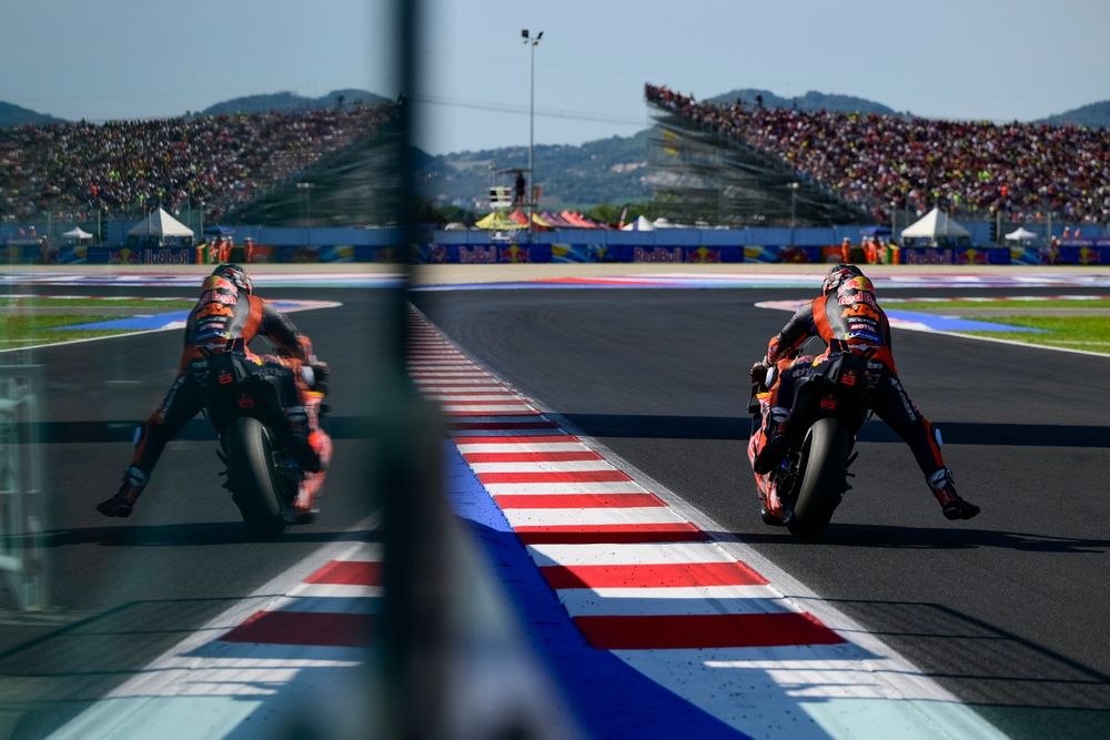Maverick Vinales, Red Bull KTM Tech 3