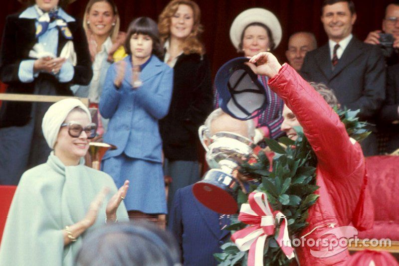 HSH Princess Grace and Niki Lauda, 1st position, on the podium