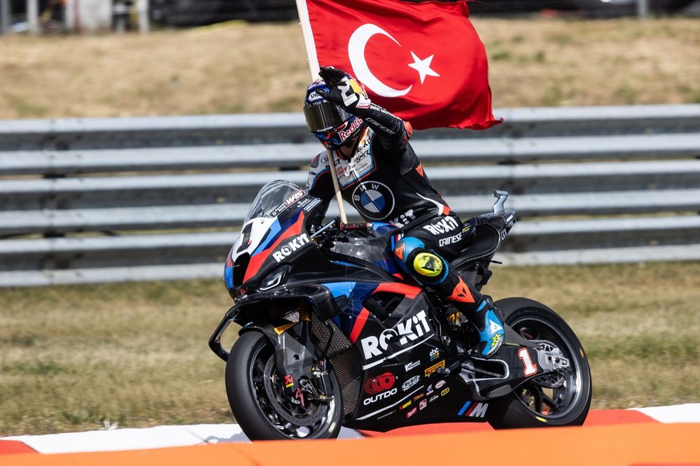 Toprak Razgatlioglu traerá una nueva bandera a la parrilla de MotoGP