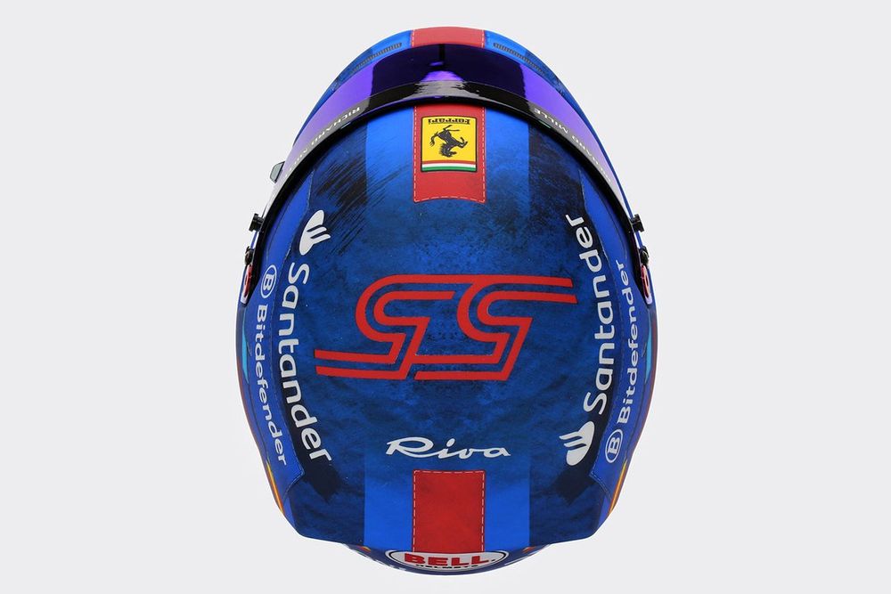 Casco de Carlos Sainz, Ferrari