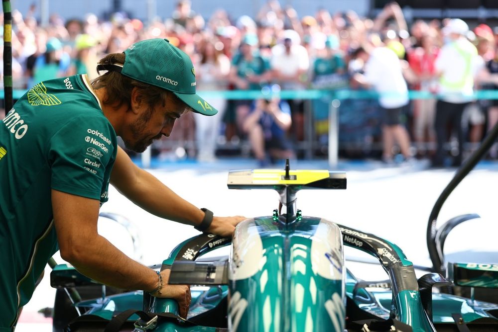 Fernando Alonso, Aston Martin Racing