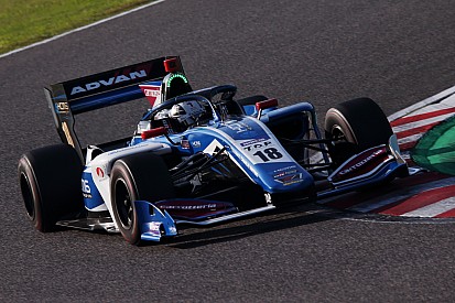 漢は黙ってスリックタイヤ。小林可夢偉、ウエットレースで勝ちに行く