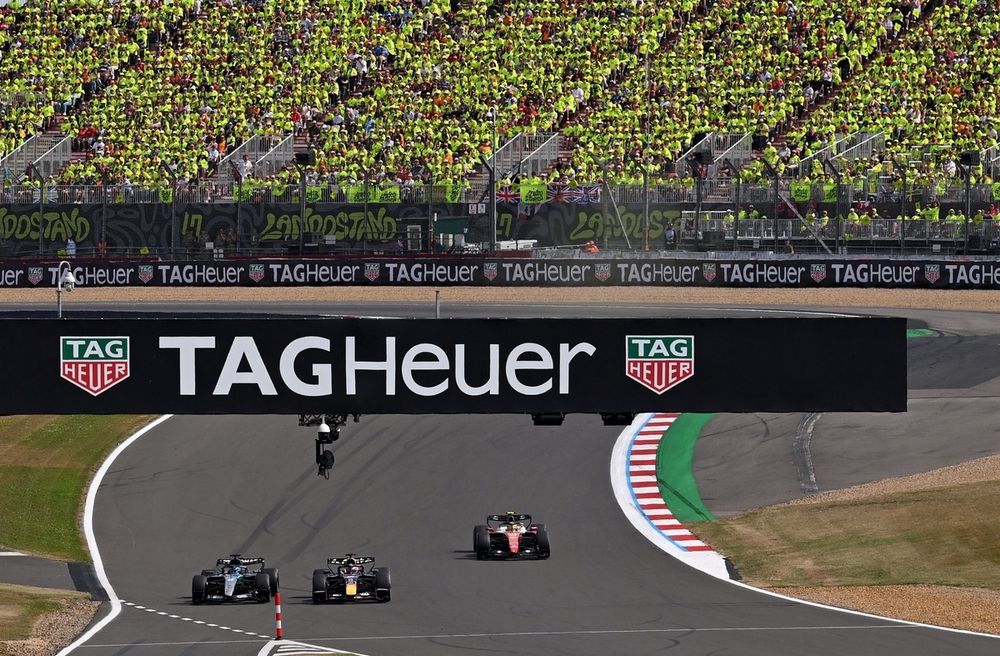 Acción del GP de Gran Bretaña en Silverstone.