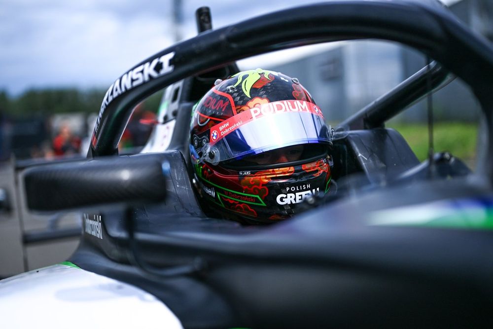 Wiktor Dobrzański, AKM Motorsport