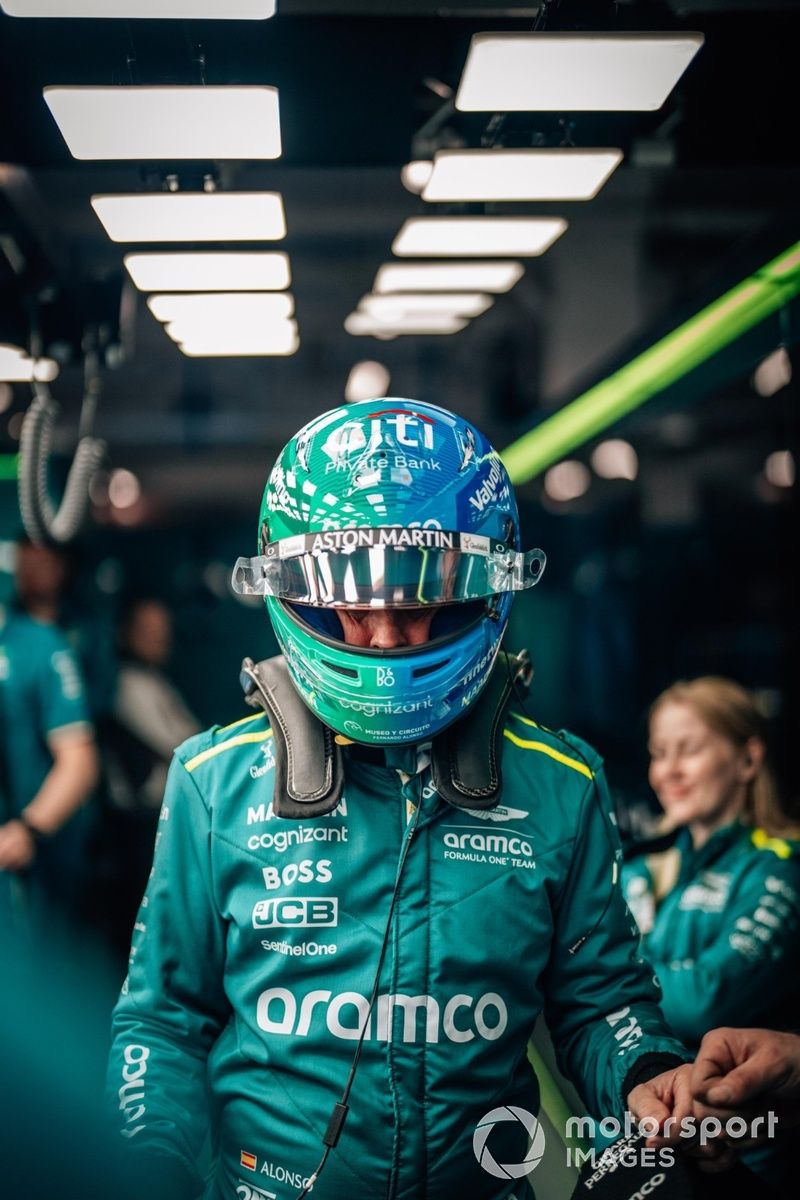 Fotos: el casco especial de Alonso para el GP de Las Vegas
