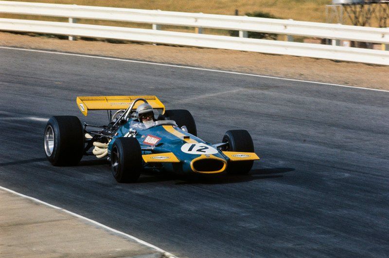 Jack Brabham (Brabham BT33 Ford) au GP d'Afrique du Sud 1970.