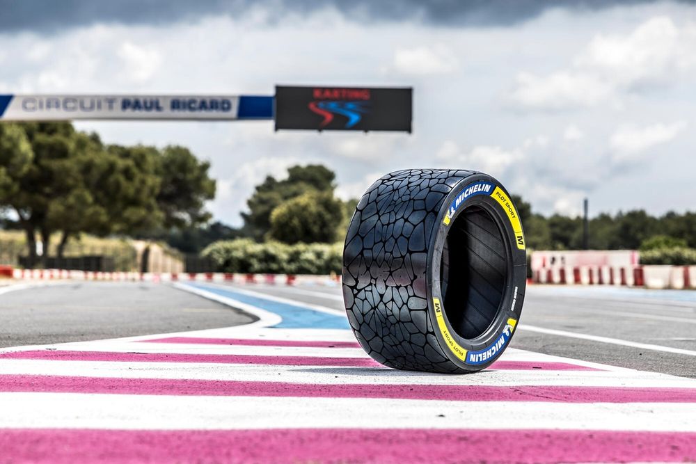 Michelin, gomme slick composte dal 50% di materiale sostenibile, WEC Test Paul Ricard
