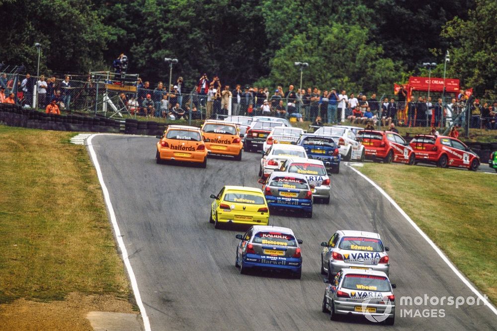 Gow returned to the BTCC chief role in mid-2003 after a downturn in fortunes for the series