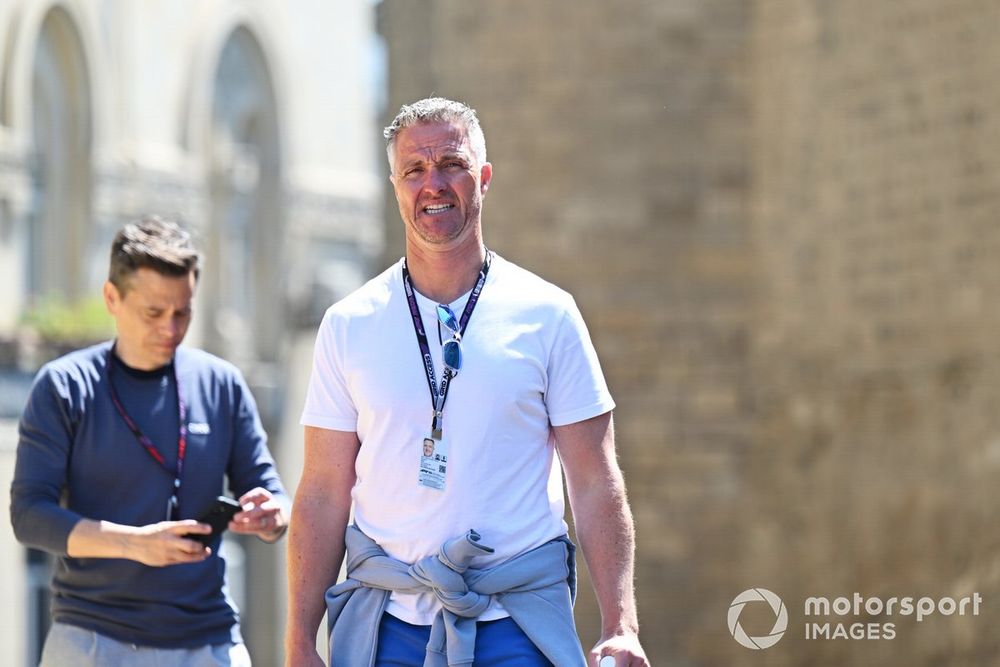 Ralf Schumacher, walks the track