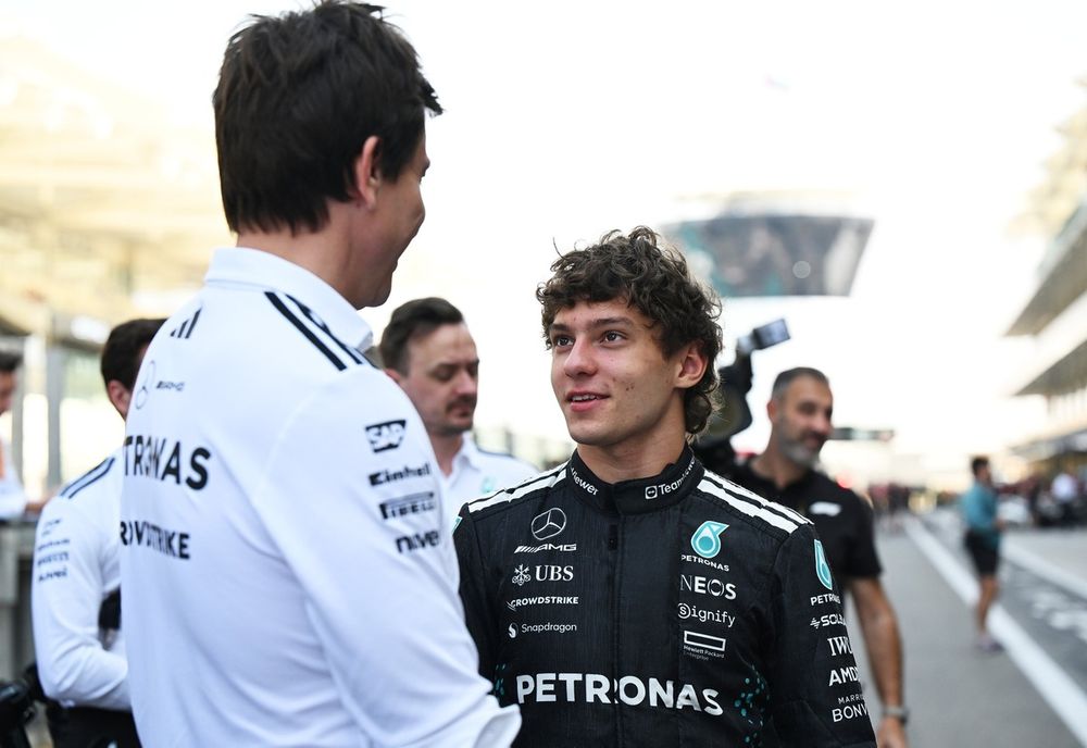 Andrea Kimi Antonelli, Mercedes, Toto Wolff, Mercedes