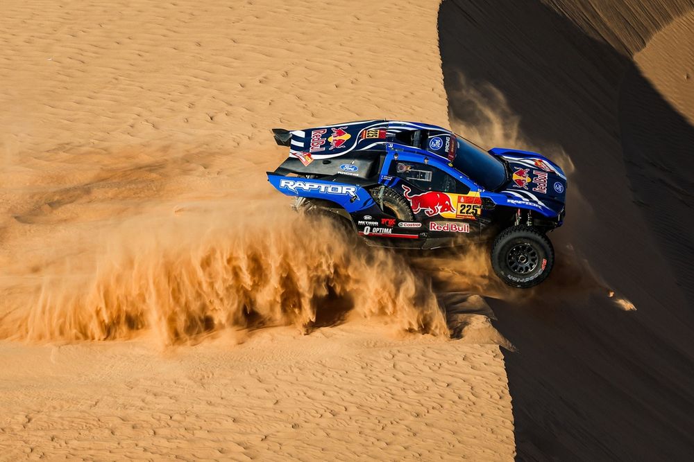 #225 Ford M-Sport Ford: Carlos Sainz Sr, Lucas Cruz