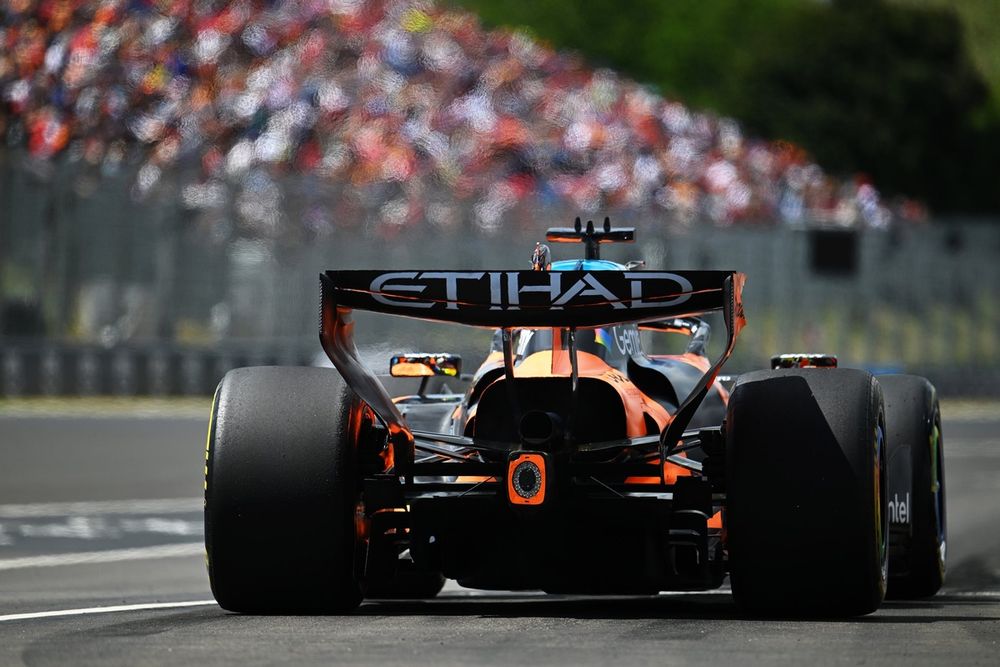 McLaren MCL40: l'ala reverse di Woking si chiama H-wing in ossequio allo sponsor Etihad