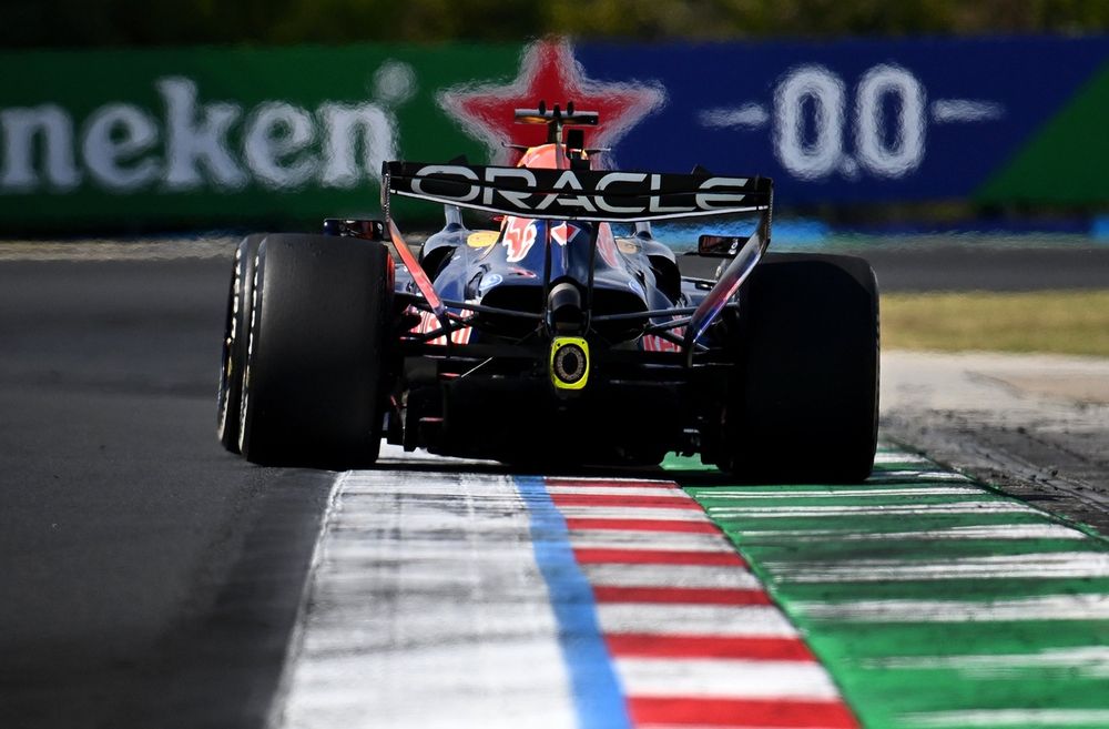 Verstappen finds an extra level when he feels the world's against him