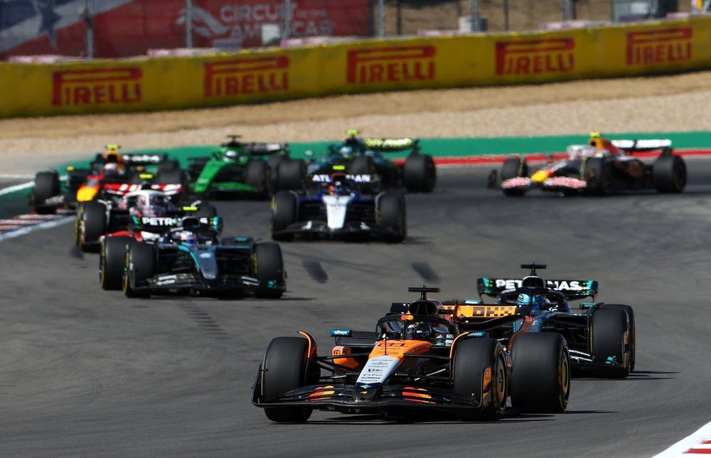 Oscar Piastri, McLaren, George Russell, Mercedes