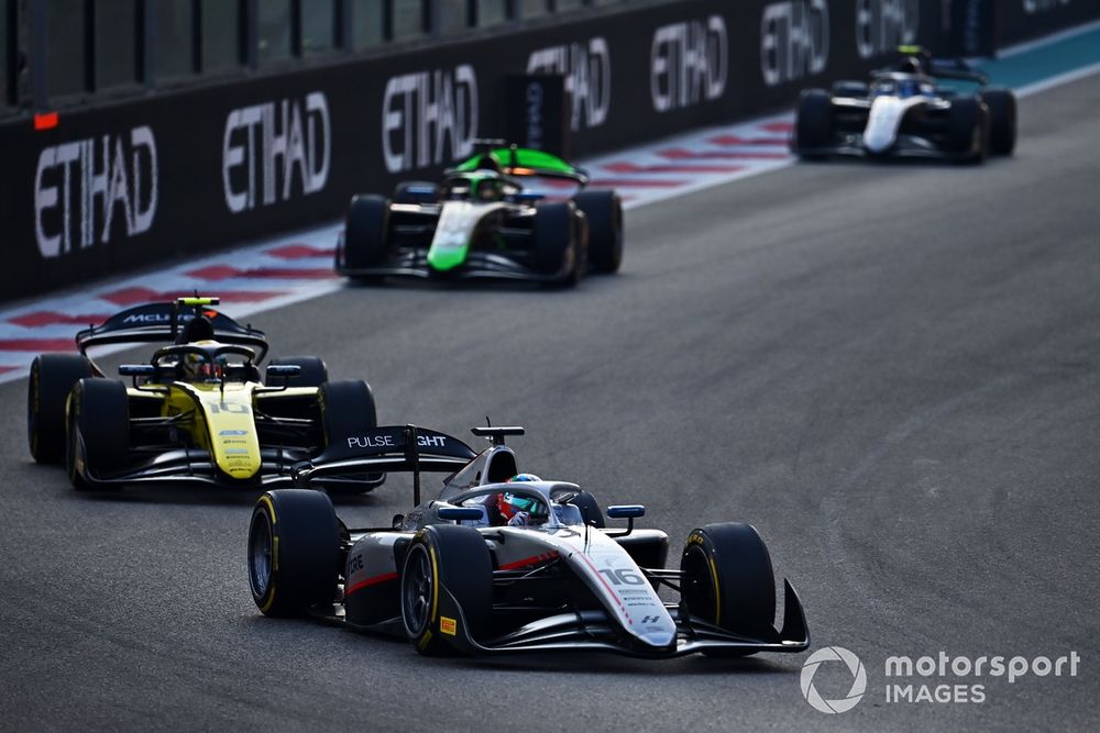 Amaury Cordeel, Hitech Pulse-Eight, Gabriel Bortoleto, Invicta Racing