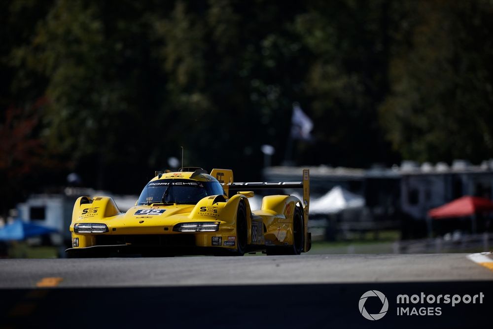#85 JDC/Miller MotorSports Porsche 963: Tijmen van der Helm, Richard Westbrook, Phil Hanson