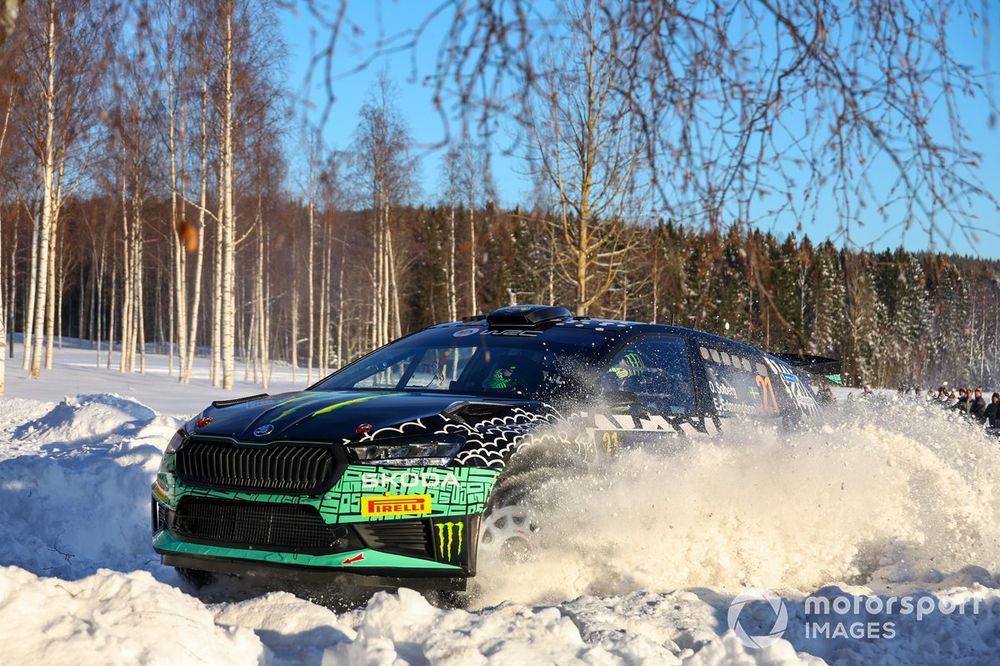 Oliver Solberg, Elliott Edmondson, Skoda Fabia RS Rally2