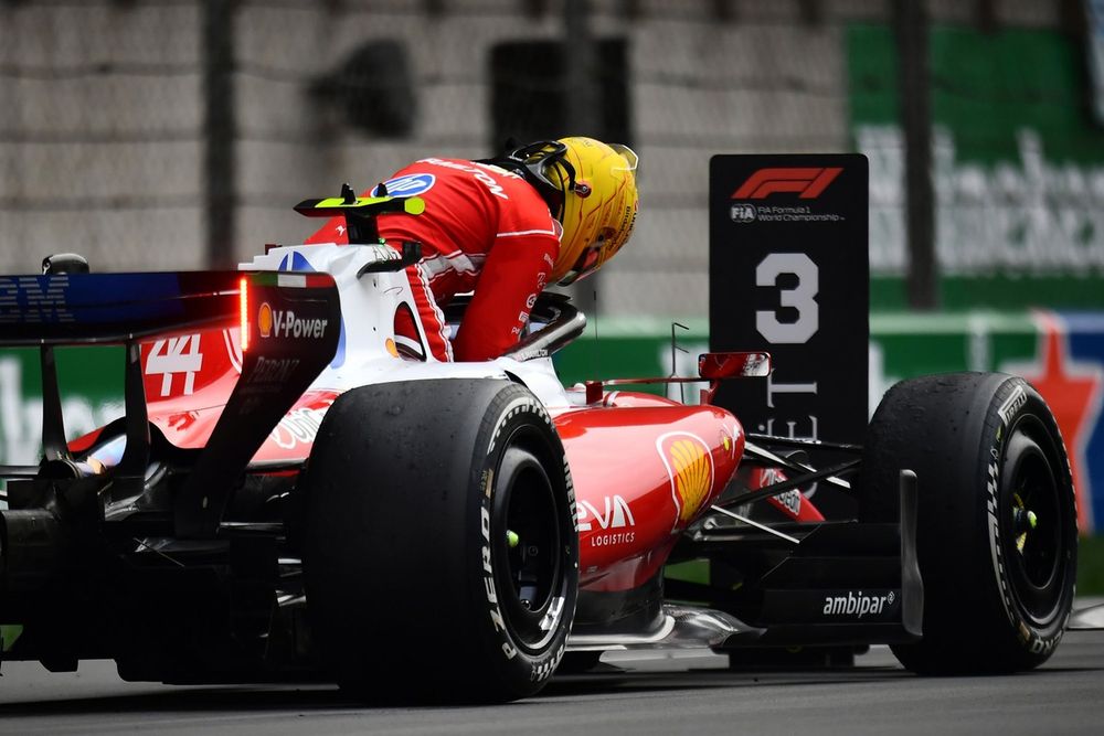 Почему Хэмилтон «вернулся к своей лучшей форме» в Формуле 1 2026 года