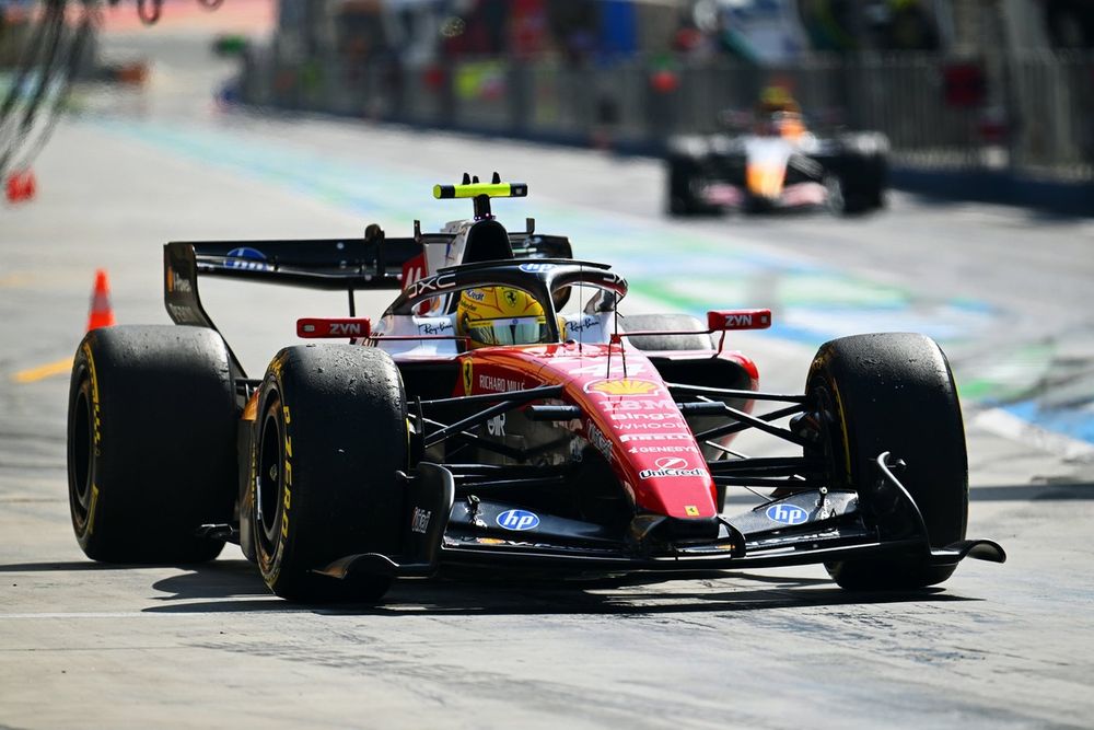 لويس هاميلتون، فيراري
