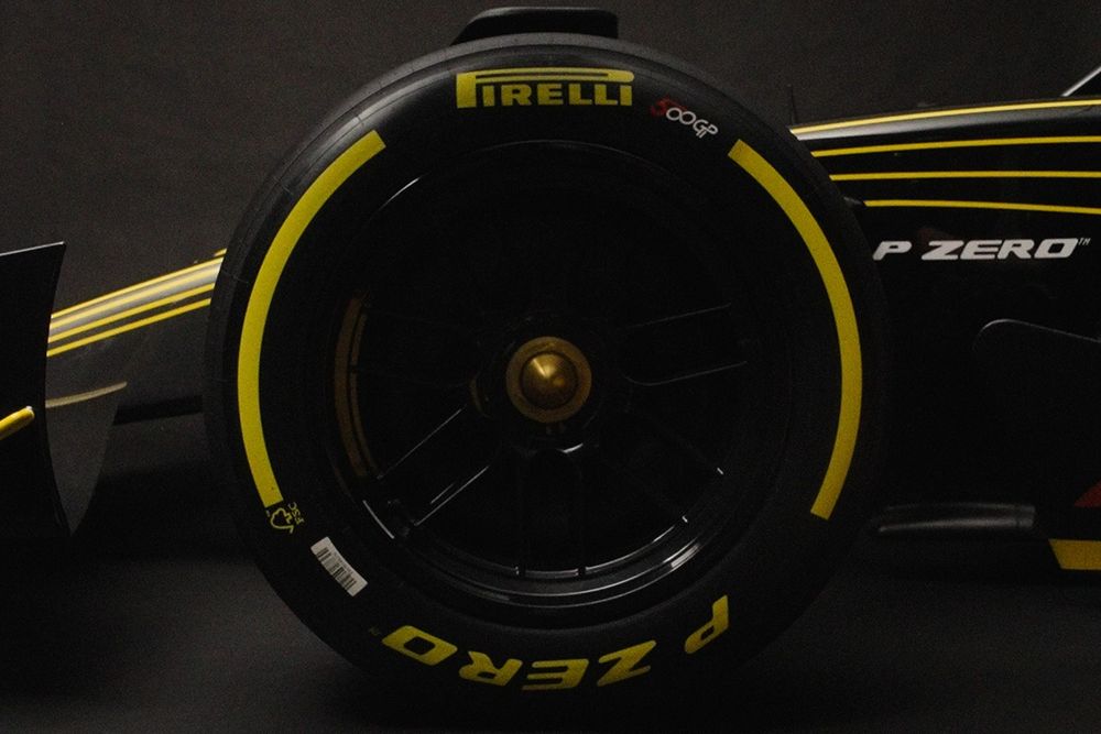 Logo Pirelli 500GP 