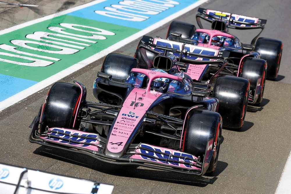 Pierre Gasly, Alpine F1 A525, Franco Colapinto, Alpine F1 A525