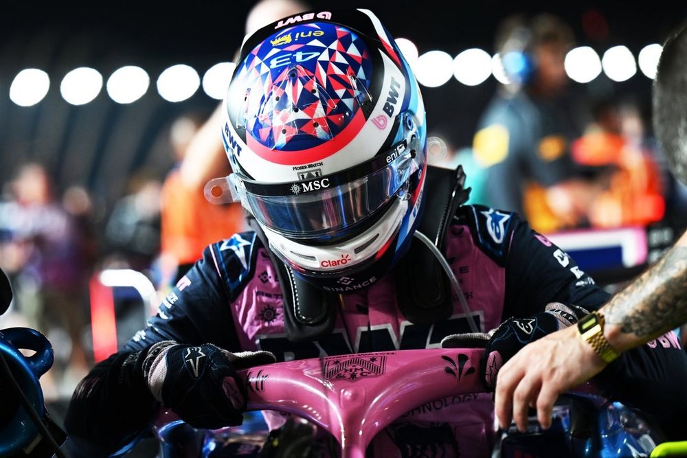 Колапинто «торможение на 100 метров раньше» вызвало спин F1 Singapore GP Spin Колапинто «торможение на 100 метров раньше» вызвало спин F1 Singapore GP Spin