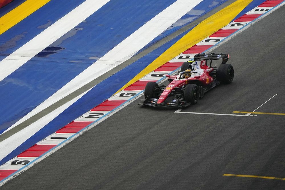 Lewis Hamilton, Ferrari