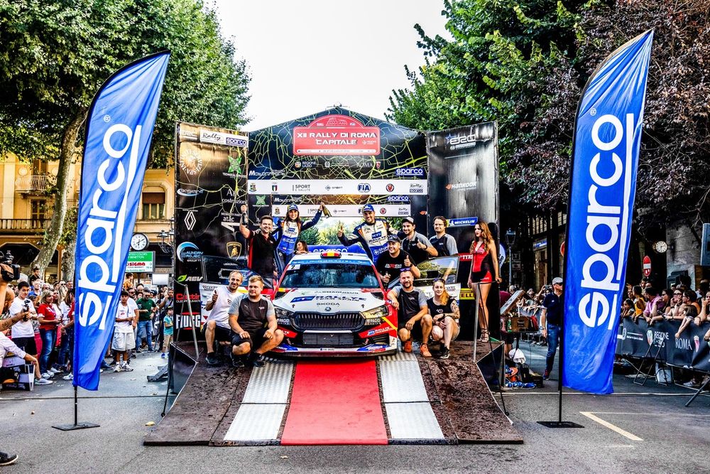 Efren Llarena, Sara Fernandez, Skoda Fabia RS Rally2