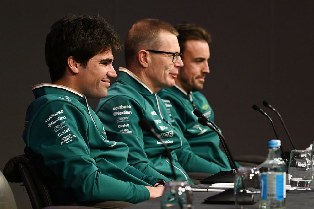 Lance Stroll, Aston Martin Racing, Andy Cowell, Team Principal, Aston Martin F1 Team, Fernando Alonso, Aston Martin Racing