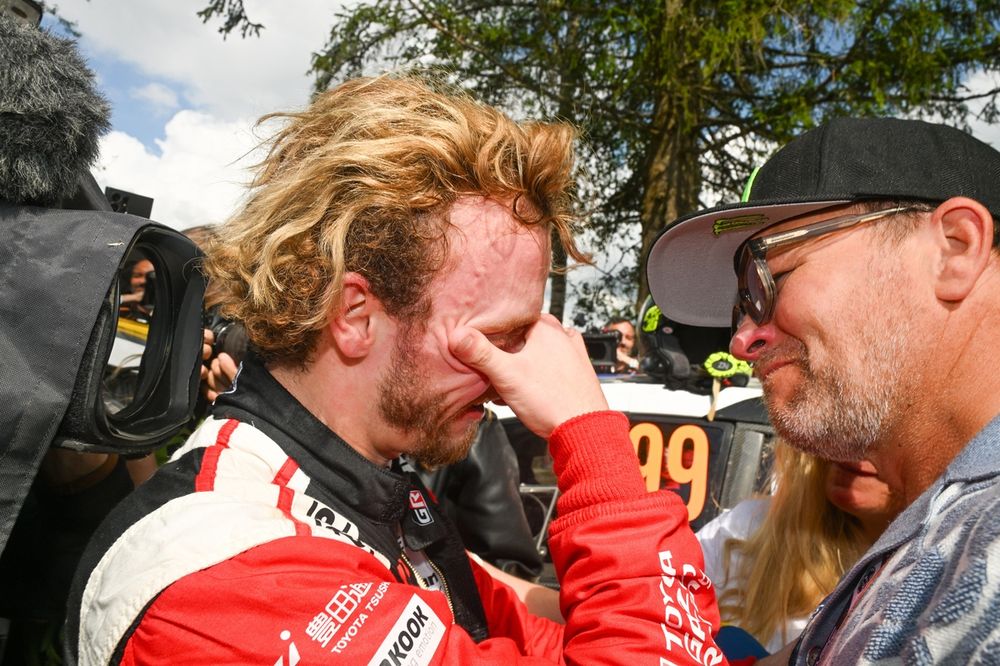 Winner Oliver Solberg, Toyota Gazoo Racing WRT with Petter Solberg