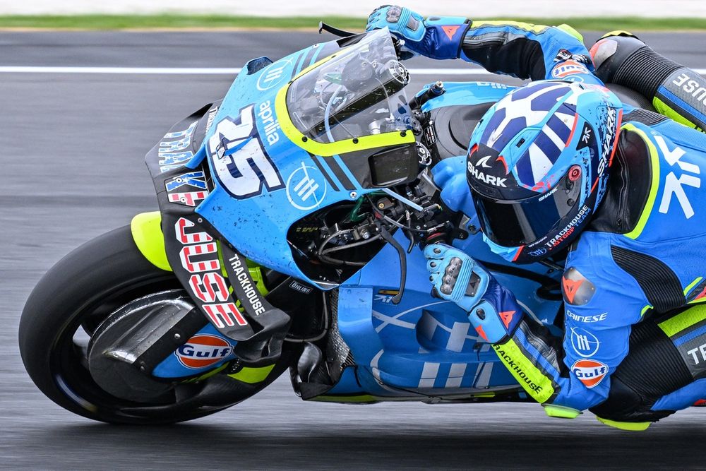 Как Рауль Фернандес прошел путь от неудачника до победителя гонок MotoGP Как Рауль Фернандес прошел путь от неудачника до победителя гонок MotoGP