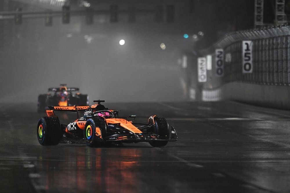 Oscar Piastri, McLaren MCL39 