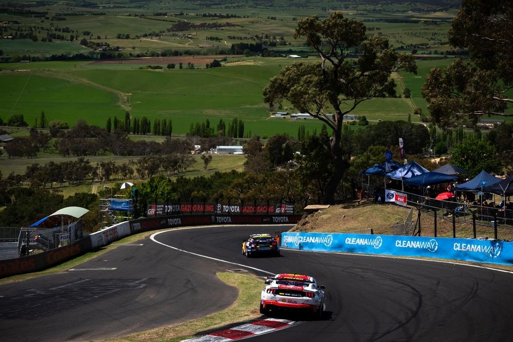 Focus switches to Supercars' Finals format for the final rounds