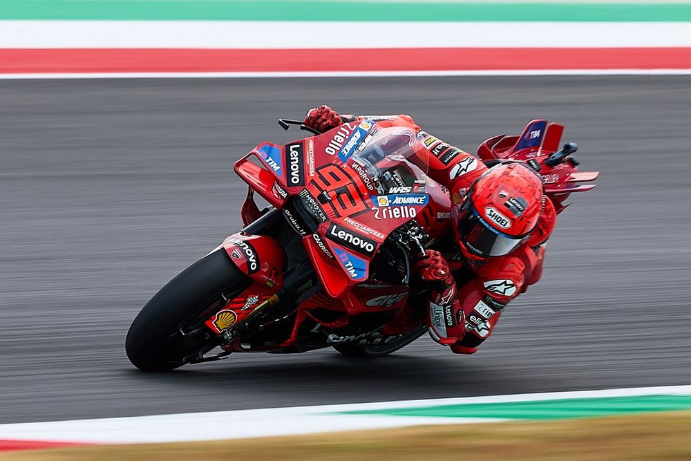 EL1 - Márquez chute lourdement puis écrase la concurrence
