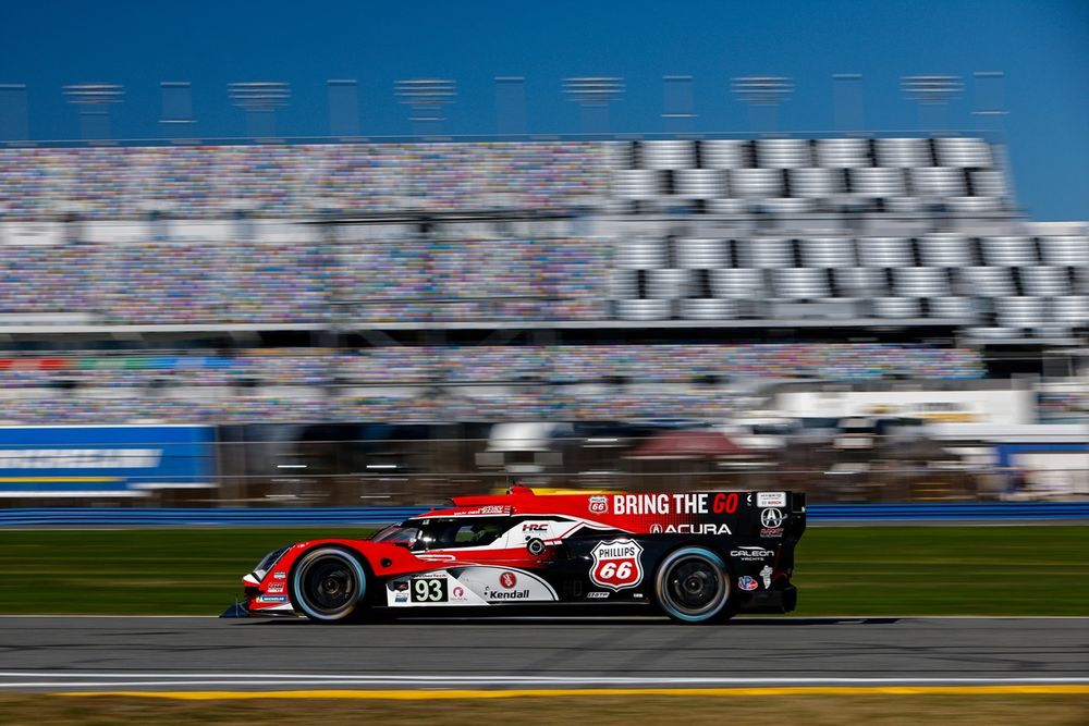 De Acura heeft de pure snelheid als kracht, maar in het bandenmanagement zit de zwakte.