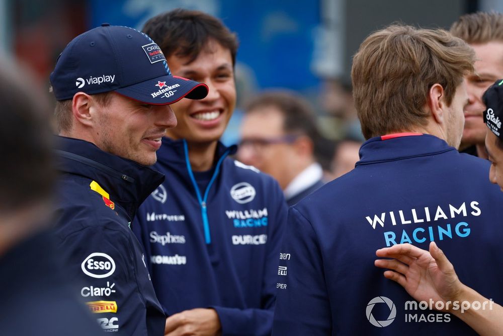 Max Verstappen, Red Bull Racing, Alex Albon, Williams Racing, Logan Sargeant, Williams Racing 