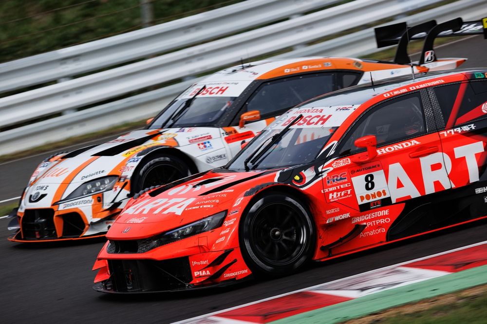 Затянувшаяся шинная война Super GT закончится после 2026 года Затянувшаяся шинная война Super GT закончится после 2026 года