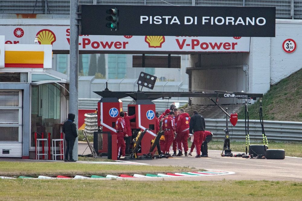 Il debutto della Ferrari SF-25 a Fiorano
