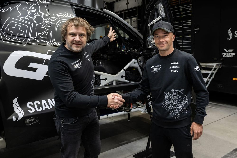 Benediktas Vanagas, Szymon Gospodarczyk, Toyota GR DKR Hilux T1+