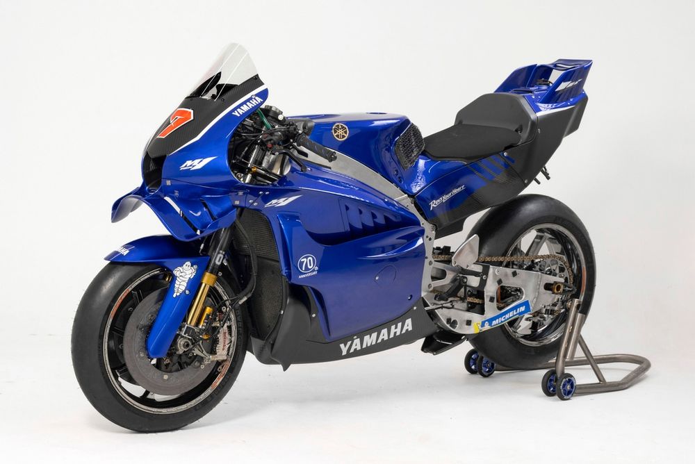 Yamaha Factory Racing V4 

