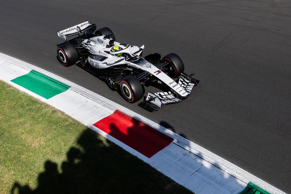 Sergio Pérez, Cadillac