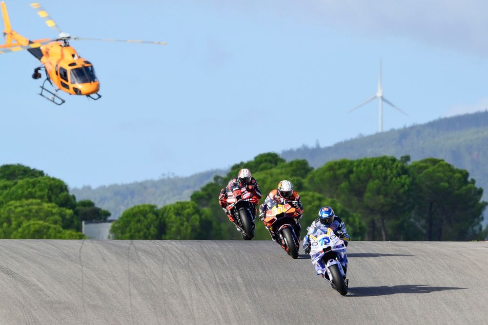 Álex Márquez stelt dat het door een eigen fout tot de laatste ronde spannend bleef in de sprintrace.