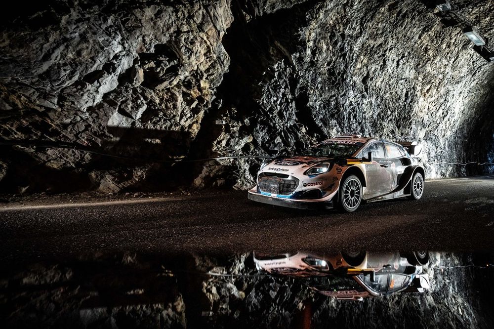 Adrien Fourmaux lors du Rallye Monte-Carlo.