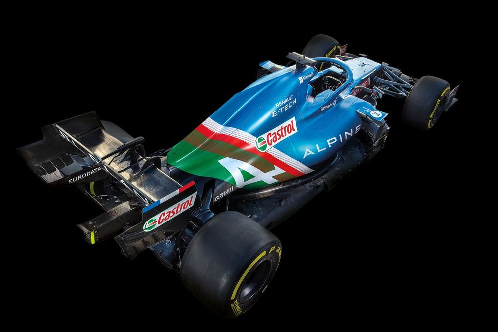 The reconfigured Alpine A521 featured tighter packaging as it sought to move closer to F1's leading teams
