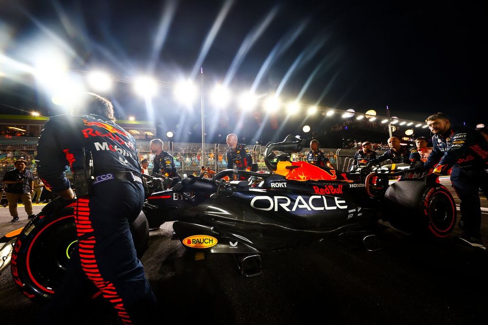 Can Verstappen tick off a win at every F1 venue on the calendar by taking his first Singapore success?