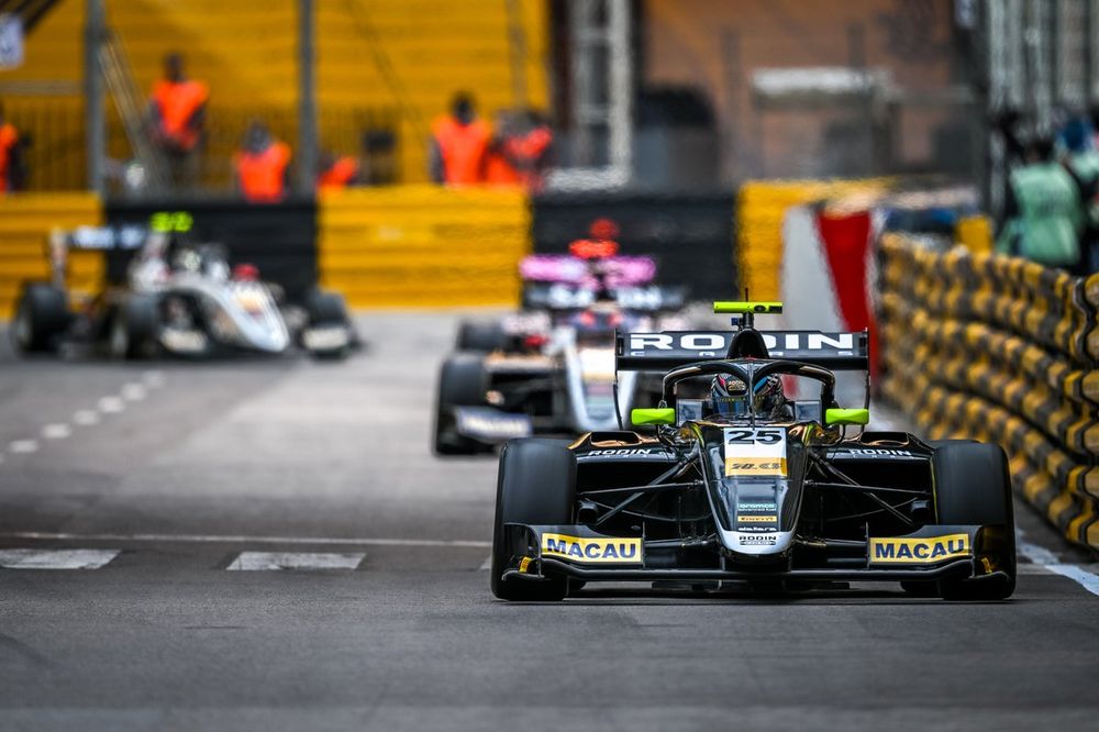 Dan Ticktum, Rodin Carlin