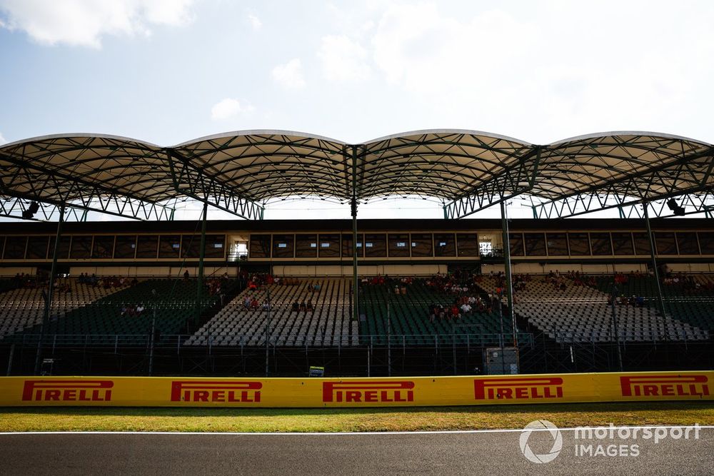 Le vecchie tribune coperte